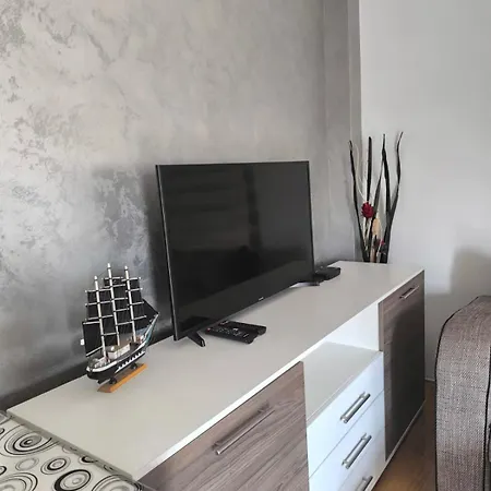 Stan Na Dan Zaga Dusana Vasiljeva 7a * Brčko